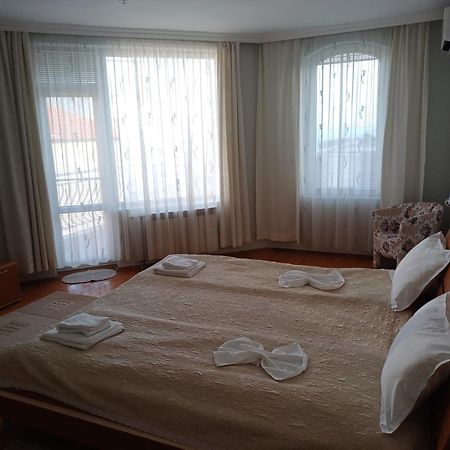 Guest Rooms Deva Μπουργκάς Εξωτερικό φωτογραφία