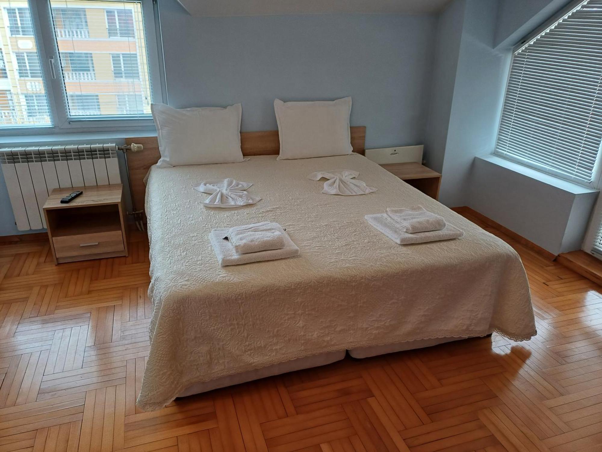 Guest Rooms Deva Μπουργκάς Εξωτερικό φωτογραφία