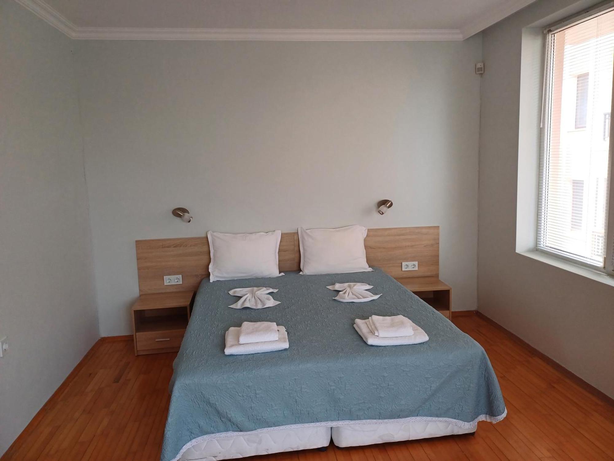 Guest Rooms Deva Μπουργκάς Εξωτερικό φωτογραφία